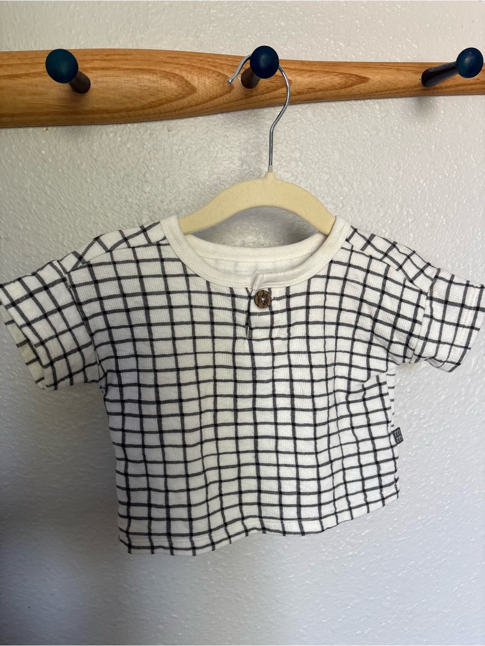 Baby Modern Moments Checked Short Sleeve Top in White and Black